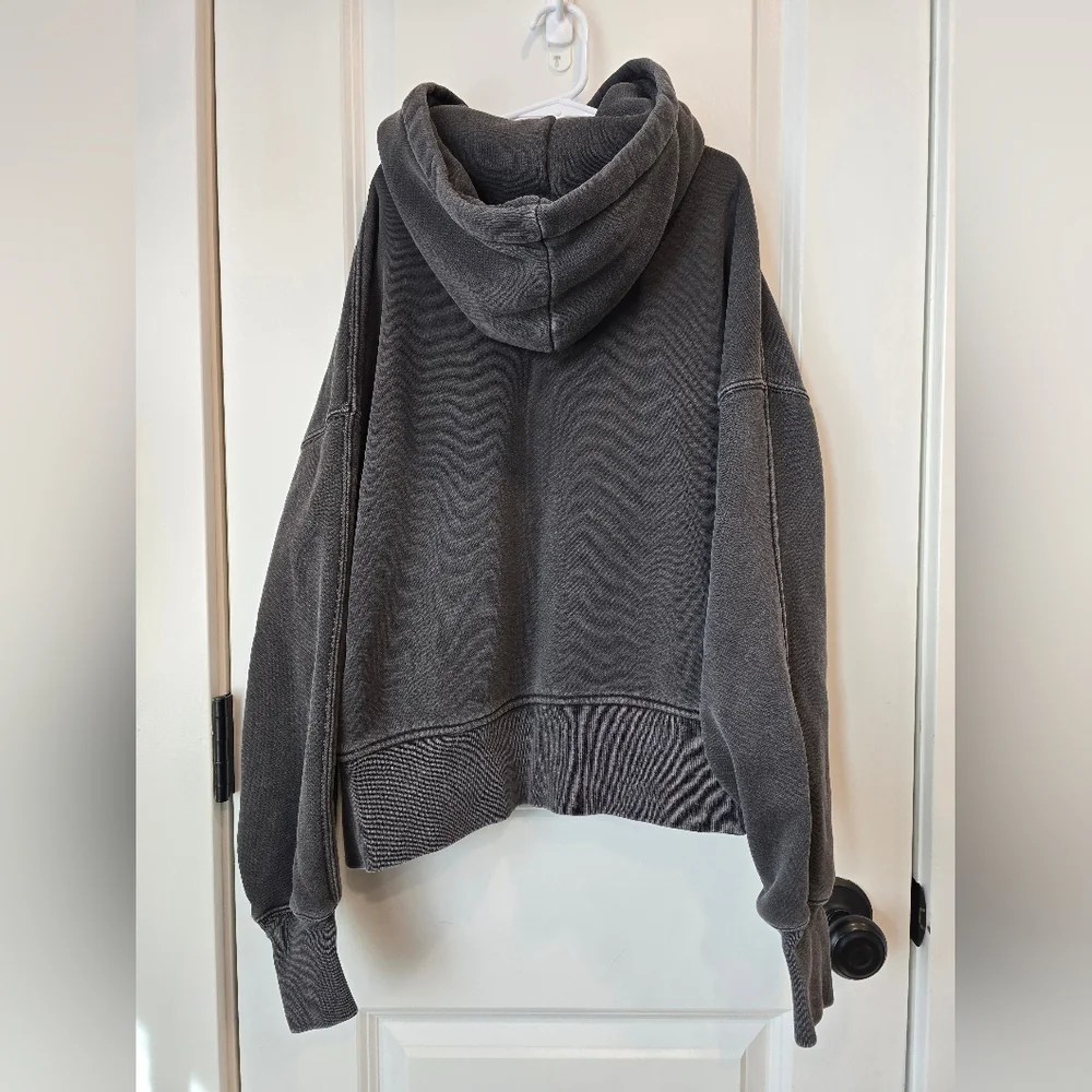 Abercrombie Essential Sunday Hoodie - Picture 2 of 2